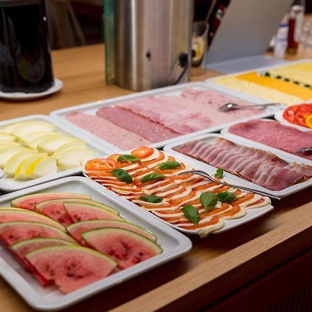 Mk Hotel Щутгарт Екстериор снимка