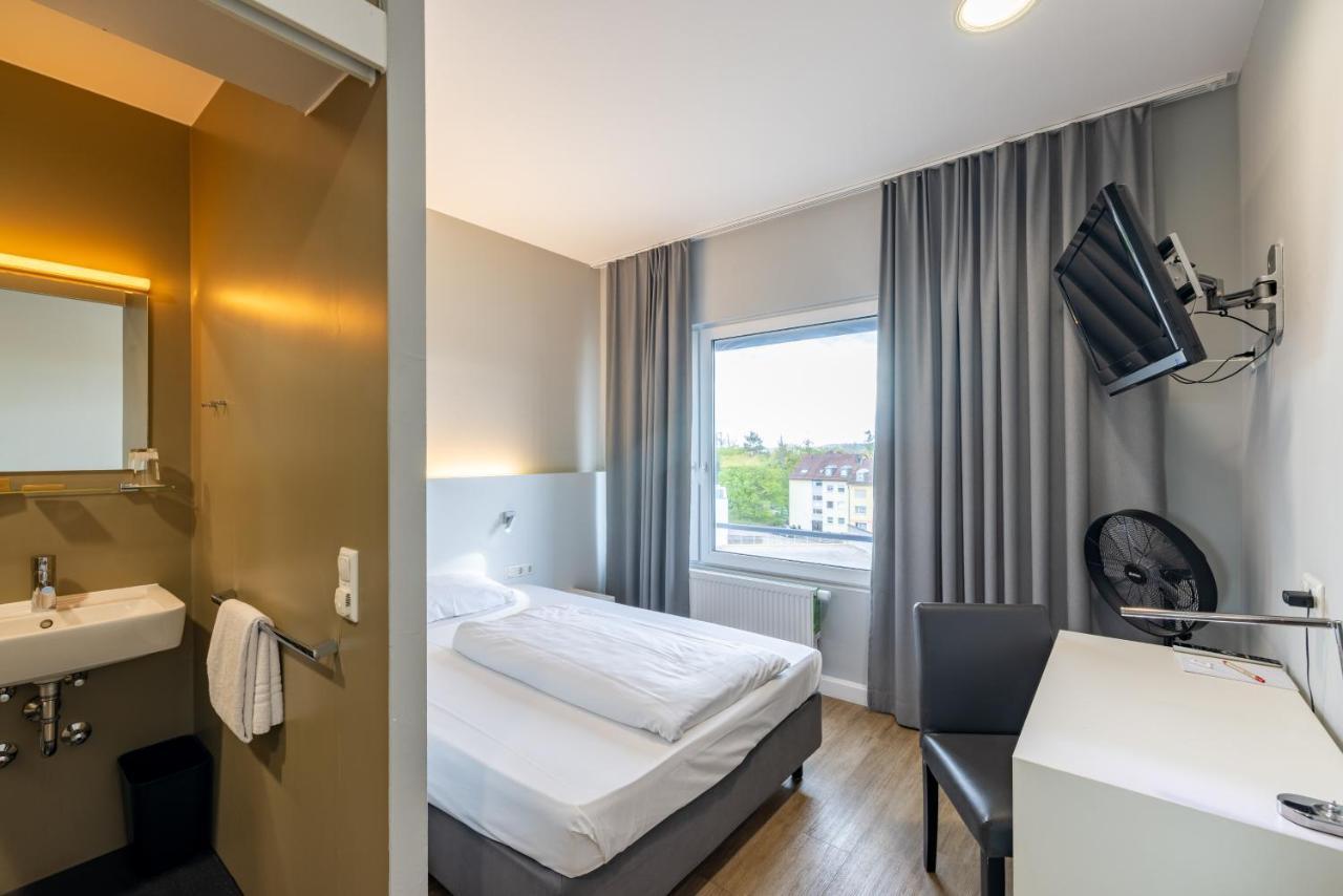 Mk Hotel Щутгарт Екстериор снимка